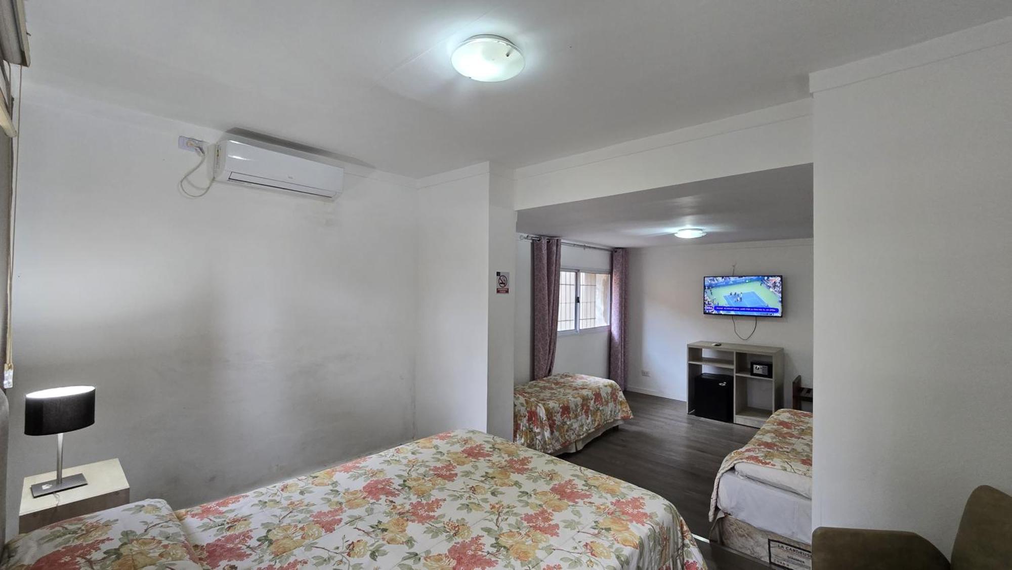 Tajy Iguazu Hotel Puerto Iguazú Kültér fotó
